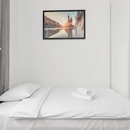 Appartement Kalwaryjska Sunny With Mezzanine By Bookinghost *